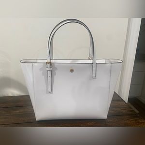 Brand new Tory Burch purse